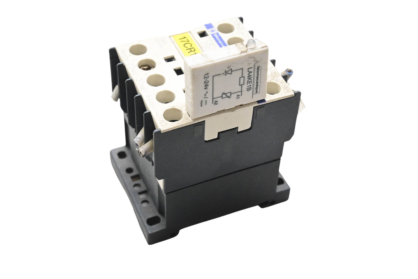 Telemecanique CA3KN 22BD, 2F04473227 Control Relay NOS