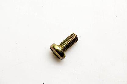 New OEM John Deere 21H1304 Screw NOS