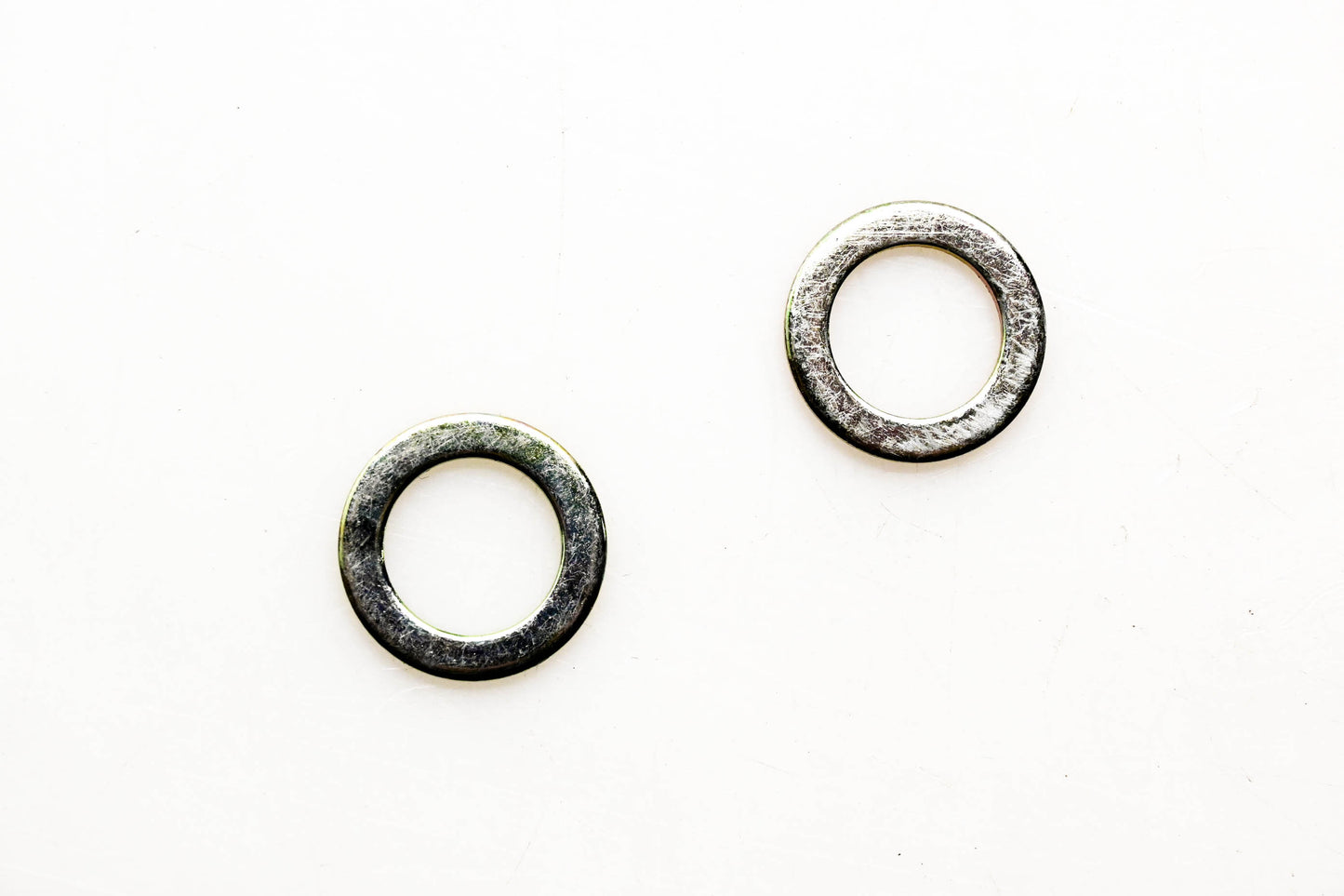 New OEM John Deere 24H1227 Washers Qty 2 NOS