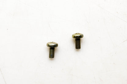 New OEM John Deere 21M7278 Screws Qty 2 NOS