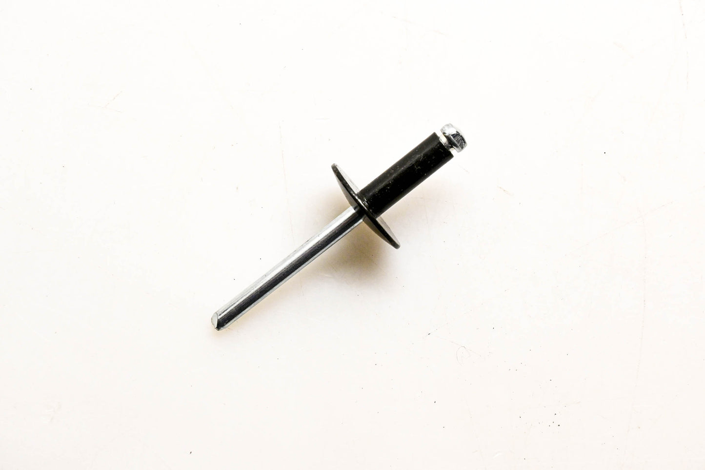 New OEM John Deere M68628 Rivet NOS