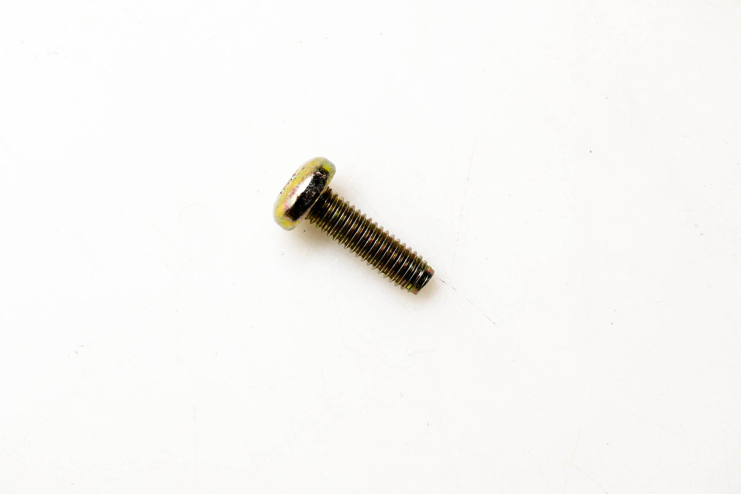 New OEM John Deere GC00020 Screw NOS