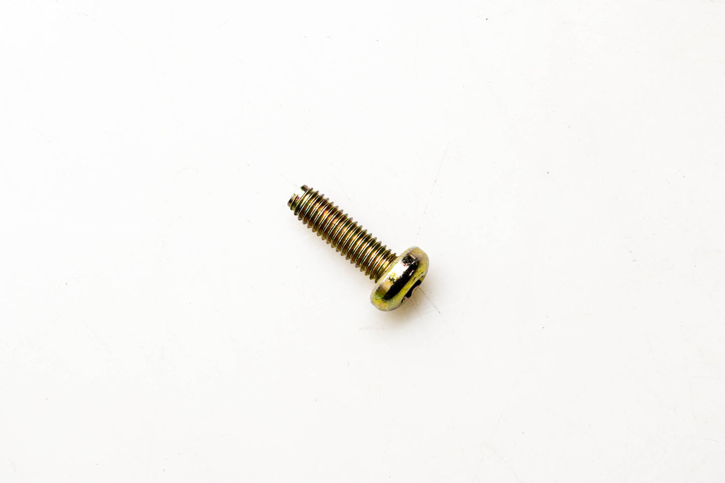New OEM John Deere GC00020 Screw NOS
