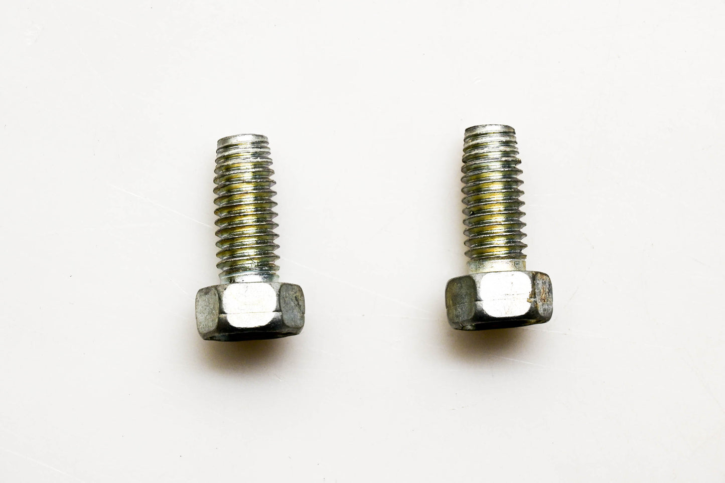 New OEM John Deere 37H110 Screws Qty 2 NOS