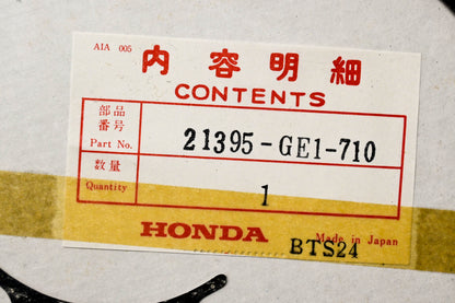 New OEM Honda 21395-GE1-710 Gasket NOS