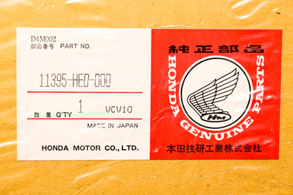 New OEM Honda 11395-HE0-000 Right Crankcase Cover Gasket NOS