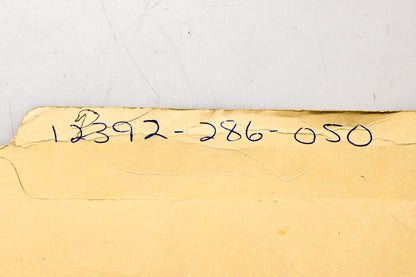 New OEM Honda 12392-286-050 Cylinder Head Side Cover Gasket NOS