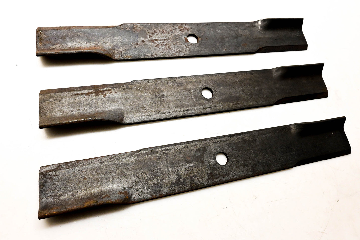 New OEM John Deere M86209 Three Blade Kit NOS