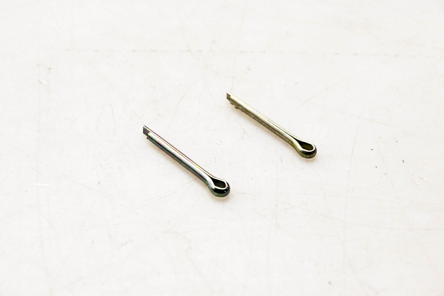 New OEM John Deere 11M7081 Cotter Pins M2.5 x 20 Qty 2 NOS