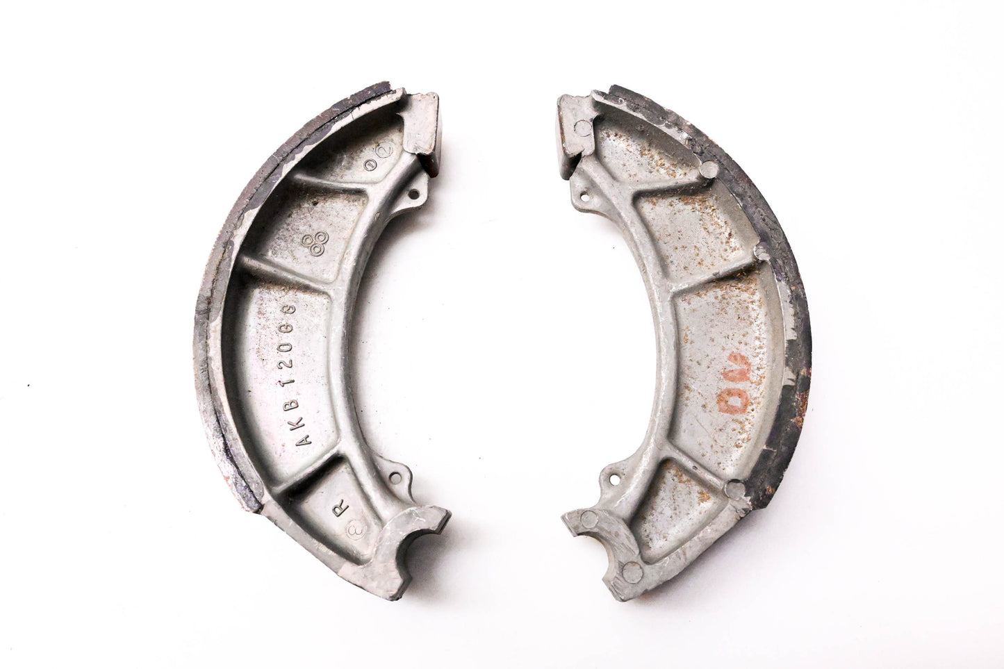 New OEM Kawasaki 41048-019 Brake Shoe Kit NOS