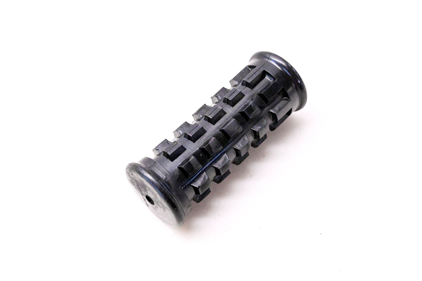 New OEM Kawasaki 92076-007 Rubber Footrest NOS