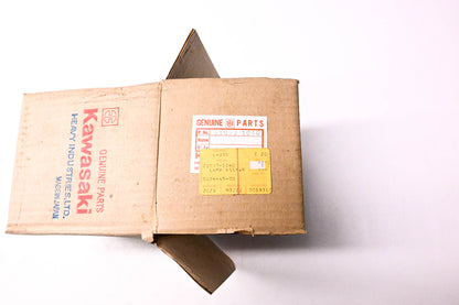 New OEM Kawasaki 23037-1040 Rear Left Turn Signal Assembly NOS