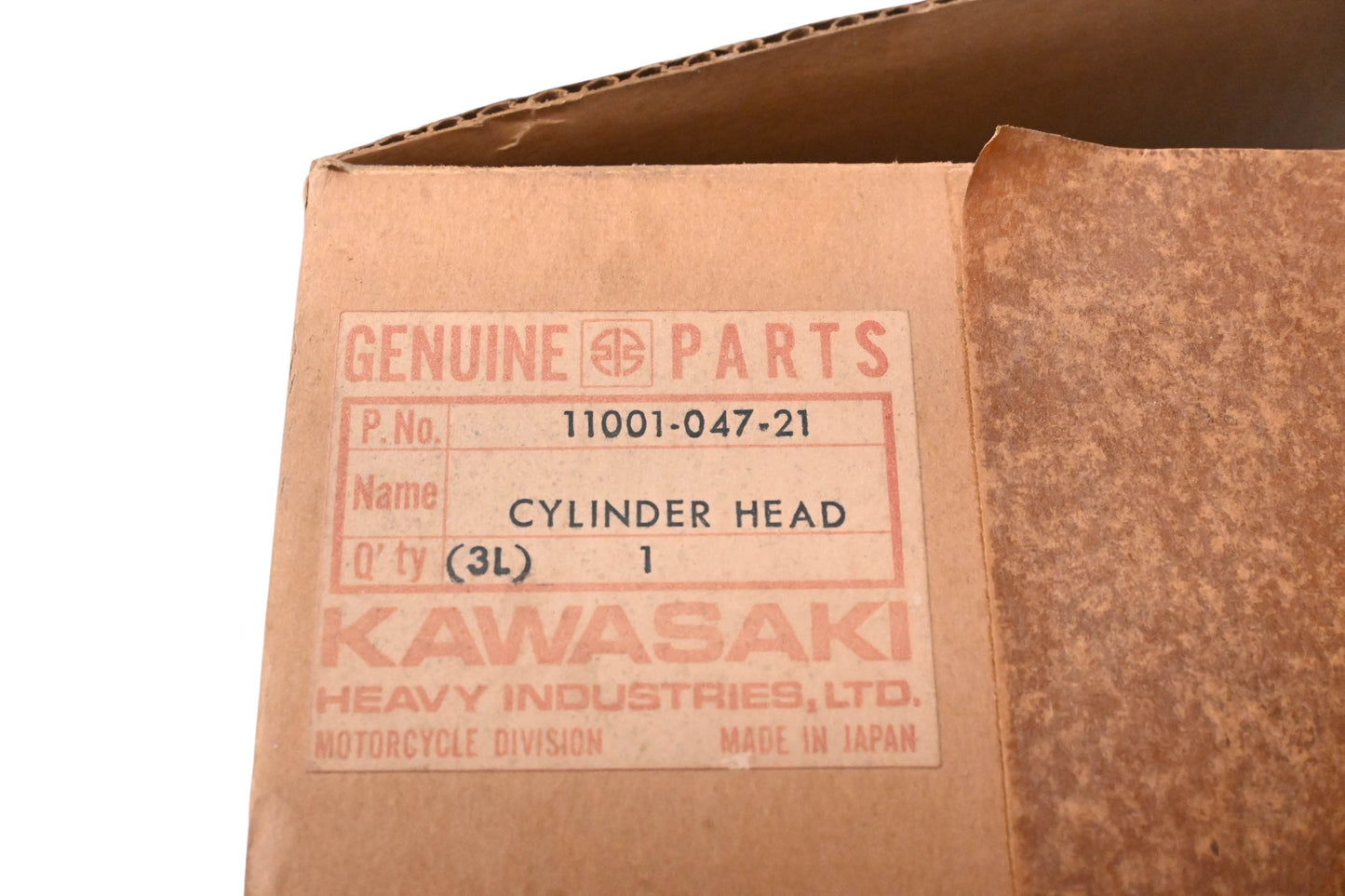 New OEM Kawasaki 11001-047-21 Cylinder Head NOS
