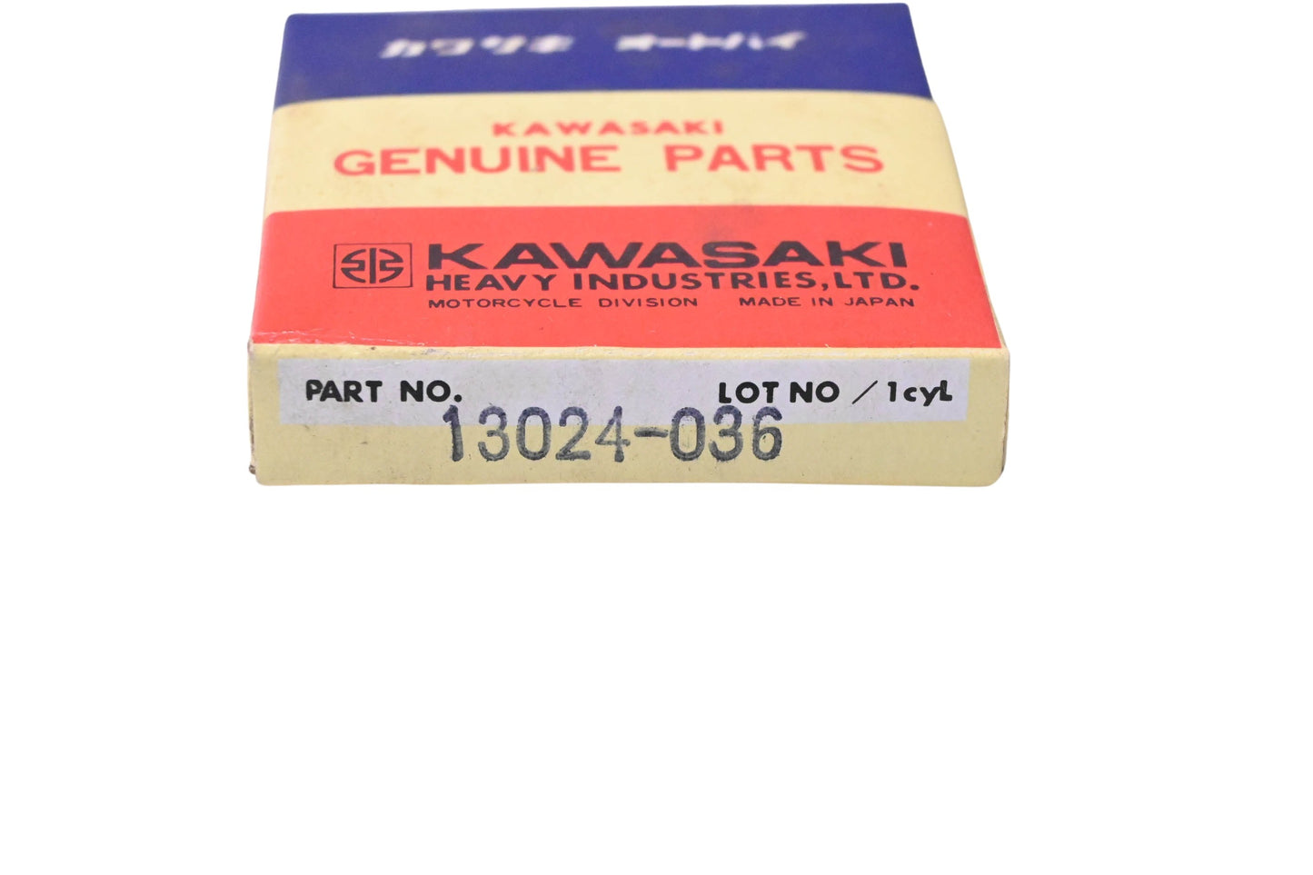 New OEM Kawasaki 13024-036 Piston Ring Kit NOS