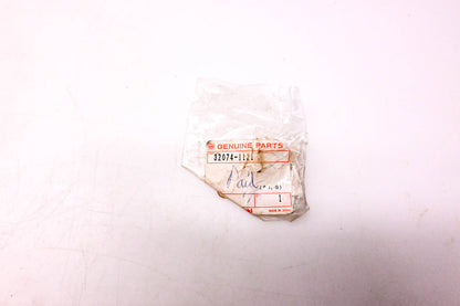 New OEM Kawasaki 32074-1121 Seat Lock Bracket NOS