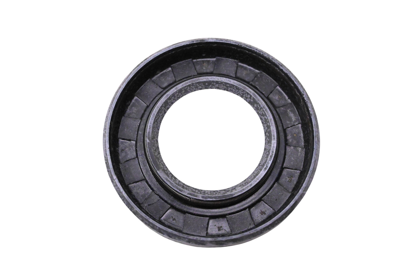 New OEM Kawasaki 92050-016 Output Shaft Oil Seal NOS