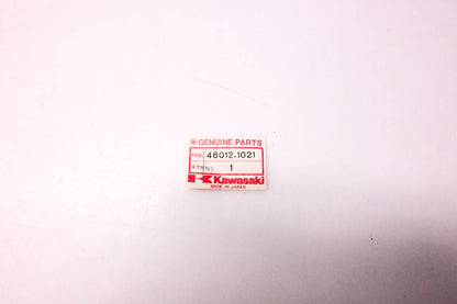 New OEM Kawasaki 46012-1021 Right Handlebar Handle Holder Clamp NOS