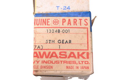 New OEM Kawasaki 13248-001 Output Shaft Fifth Gear NOS