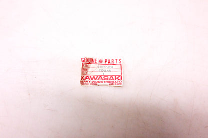 New OEM Kawasaki 92027-031 Crank Oil Seal Collar NOS