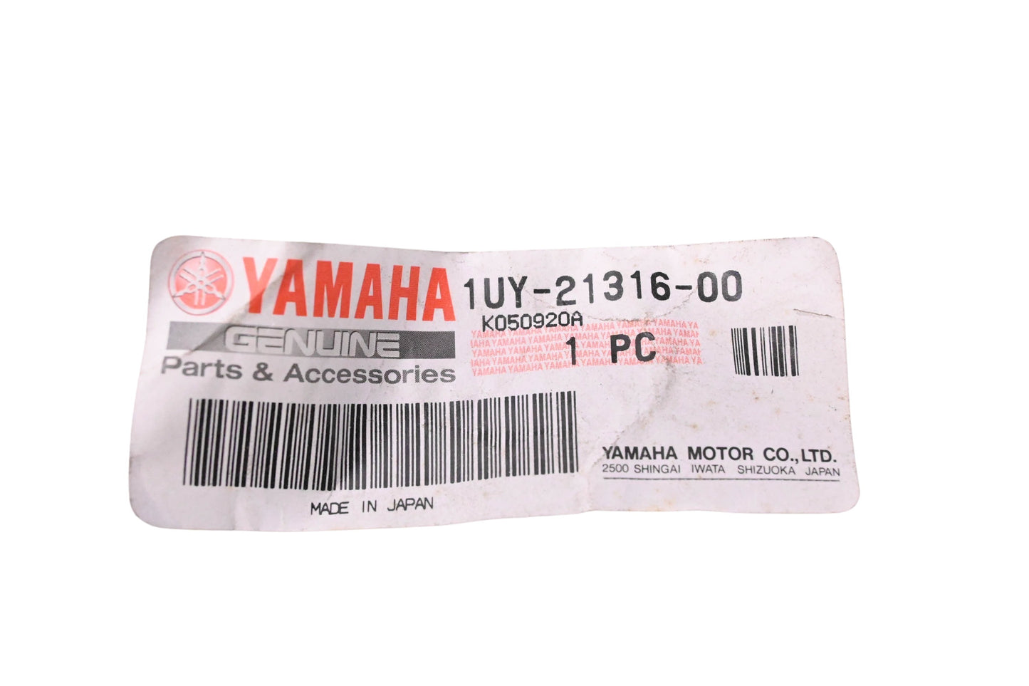 New OEM Yamaha 1UY-21316-00-00 Motor Mount Bracket NOS