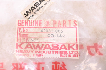 New OEM Kawasaki 42032-006 Rear Hub Collar NOS