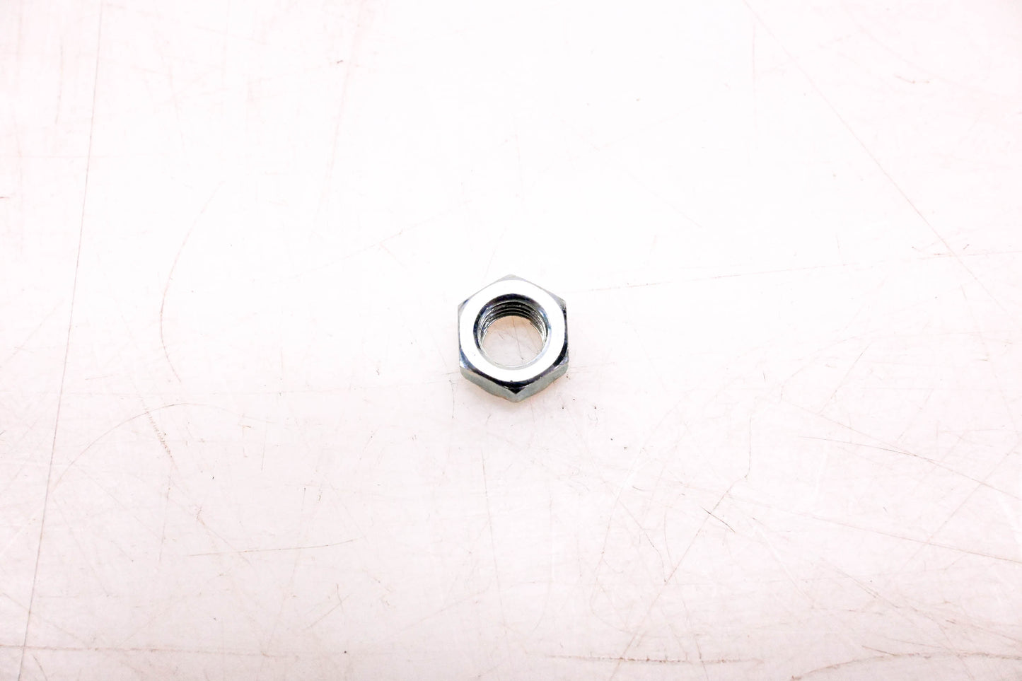 New OEM Yamaha 95601-08100-00 Nut NOS