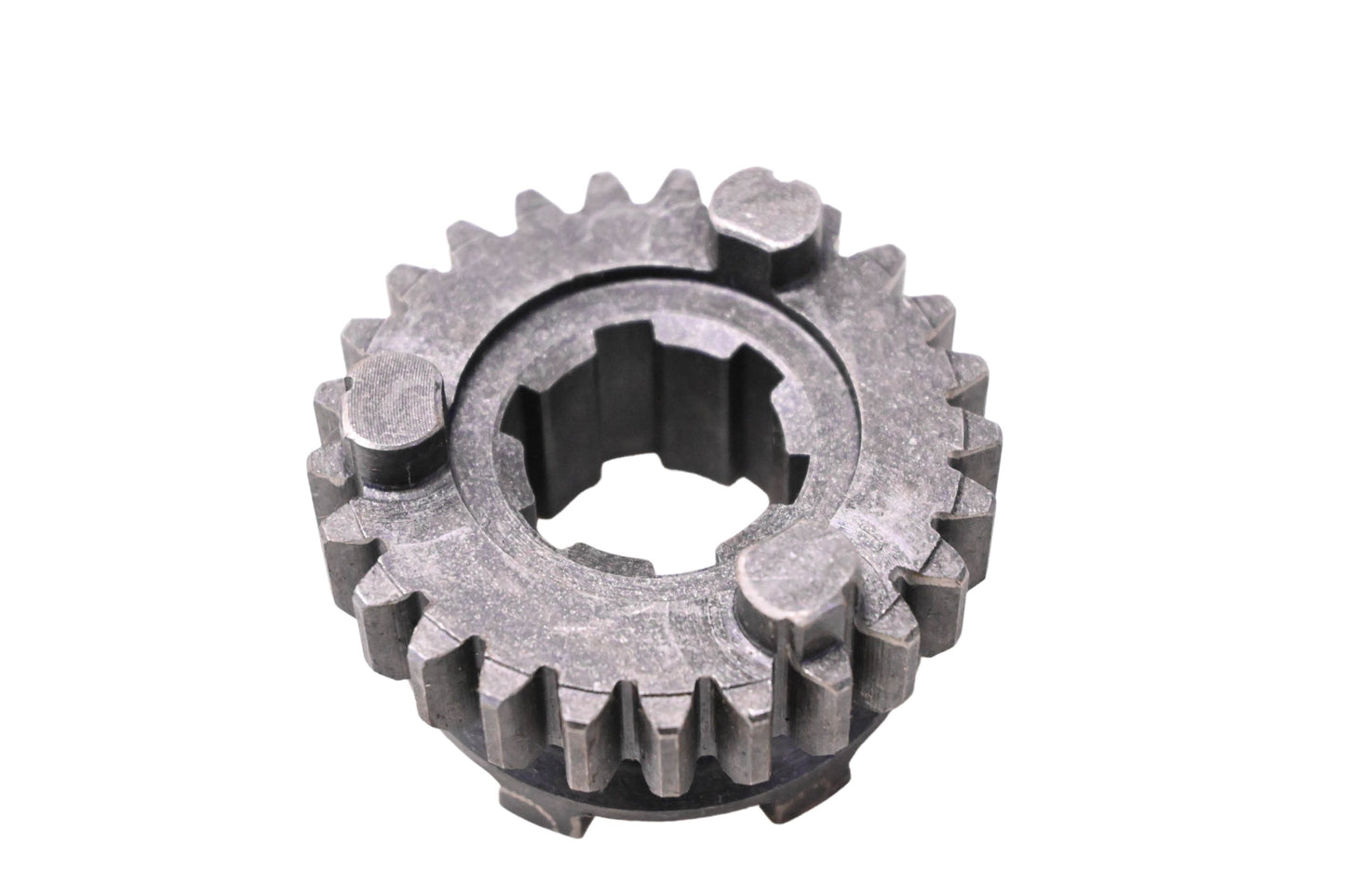New OEM Kawasaki 13135-014 4TH Output Gear 25T NOS