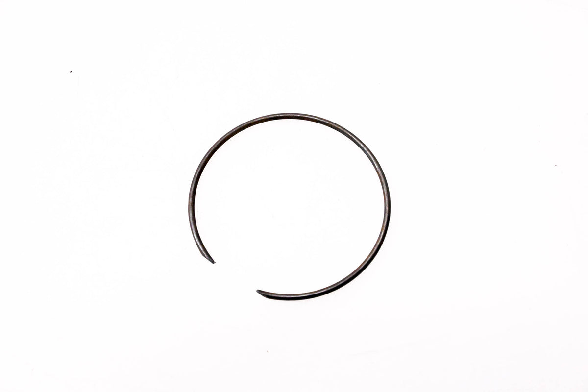 New OEM Kawasaki 44044-005 Oil Seal Circlip NOS