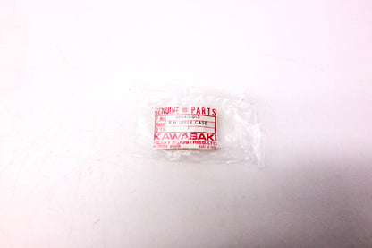 New OEM Kawasaki 46040-013 Right Upper Case NOS