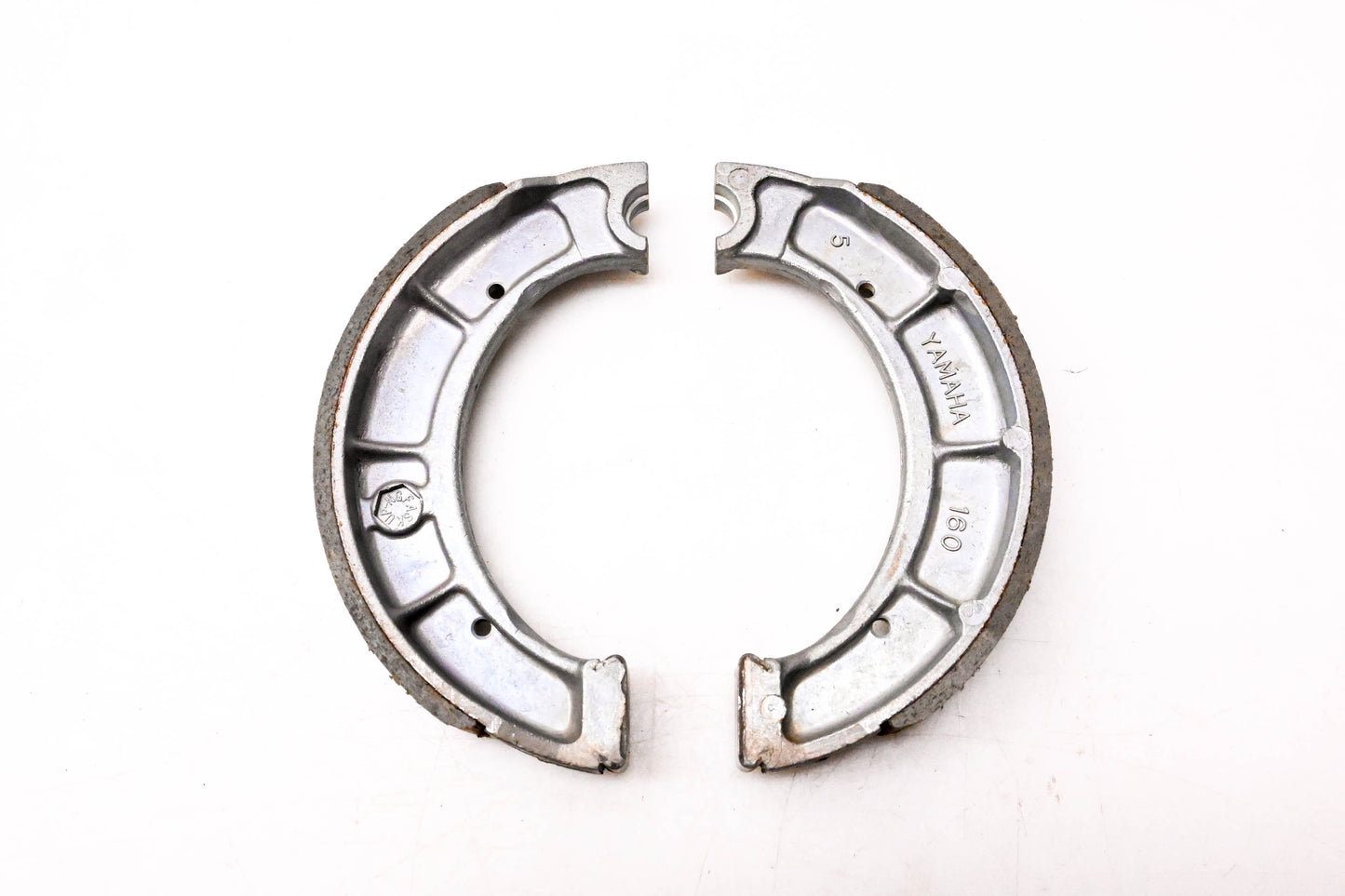 New OEM Yamaha 4XEF51300000 Brake Shoe Kit NOS