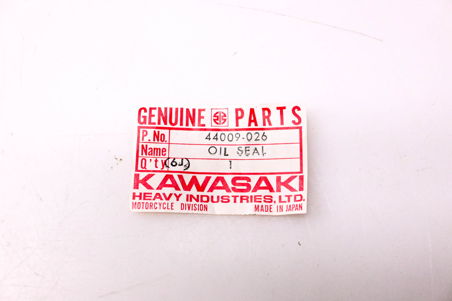 New OEM Kawasaki 44009-026 Oil Seal NOS
