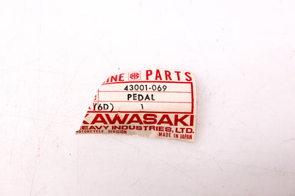 New OEM Kawasaki 43001-069 Brake Pedal NOS