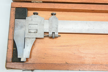 Brown & Sharpe 570 Caliper