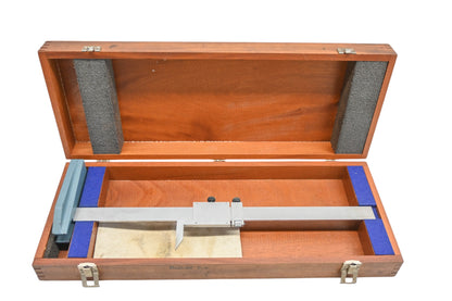 Brown & Sharpe 576 Vernier Height Gauge