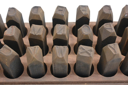 Hoggson BN003-6 1/2" Letter Stamp Kit