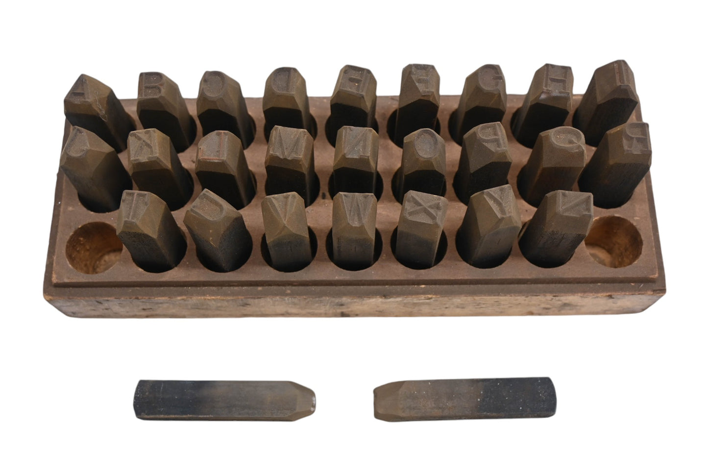 Hoggson BN003-6 1/2" Letter Stamp Kit
