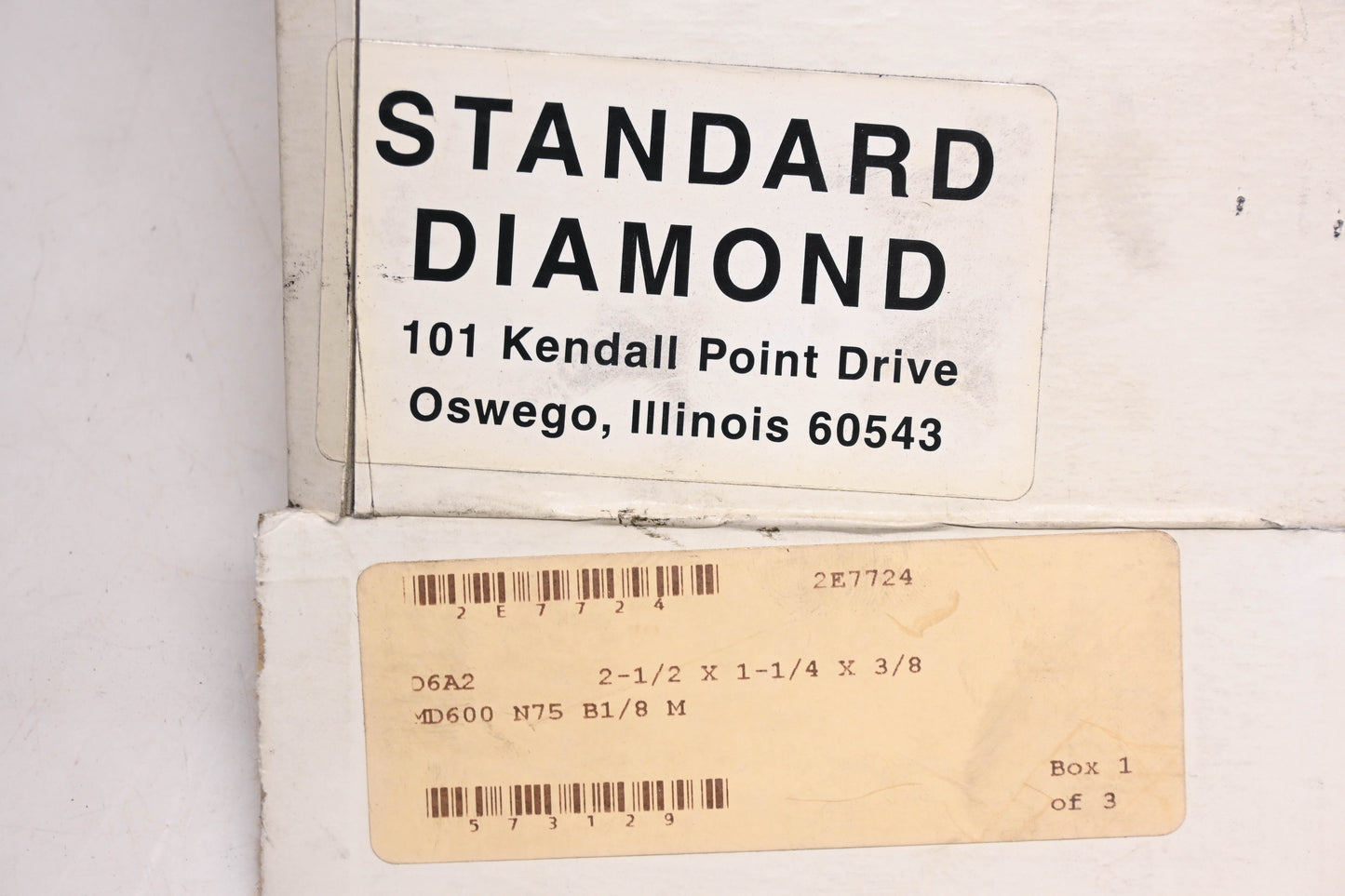 Standard Diamond 2E7724, 573129 D6A2 MD600 N75 B1/8 M 2-1/2"x1-1/4"x3/8" Grinding Wheel Straight Cup NOS