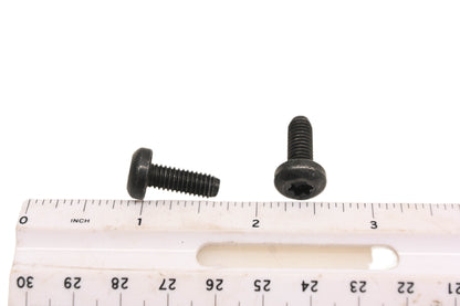 New OEM Arctic Cat 8471-616 Screws Qty 2 NOS