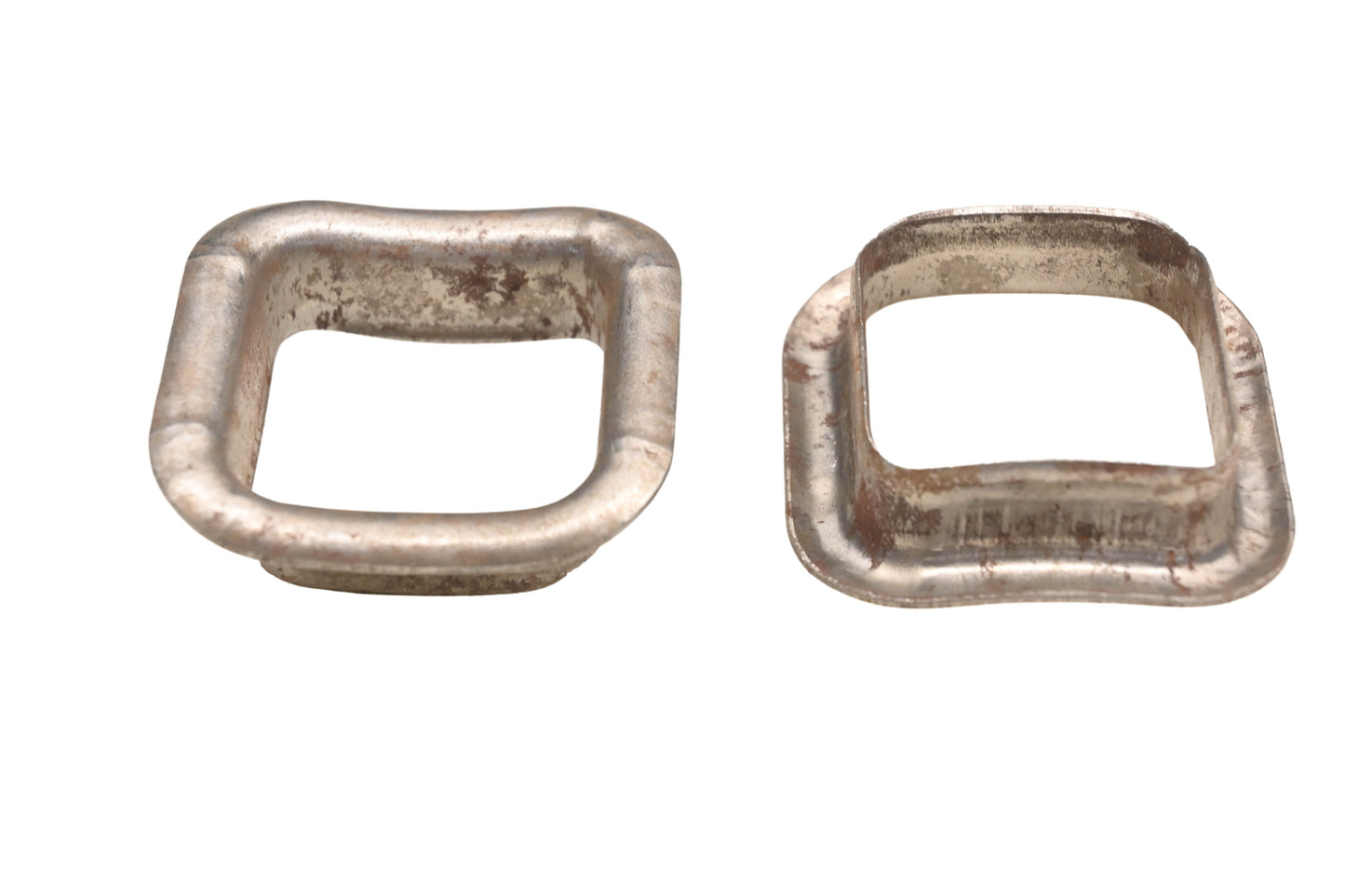New OEM Polaris 5240011 Track Clips Qty 2 NOS