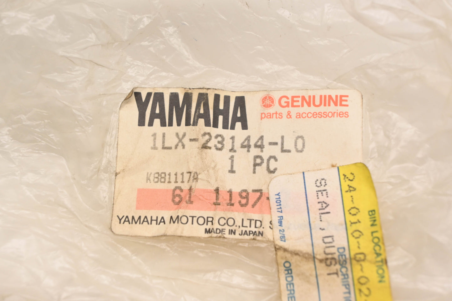 New OEM Yamaha 1LX-23144-L0-00 Dust Seal NOS