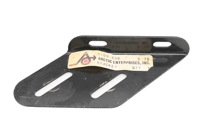 New OEM Arctic Cat 0109-660 Righthand Mount Bracket NOS