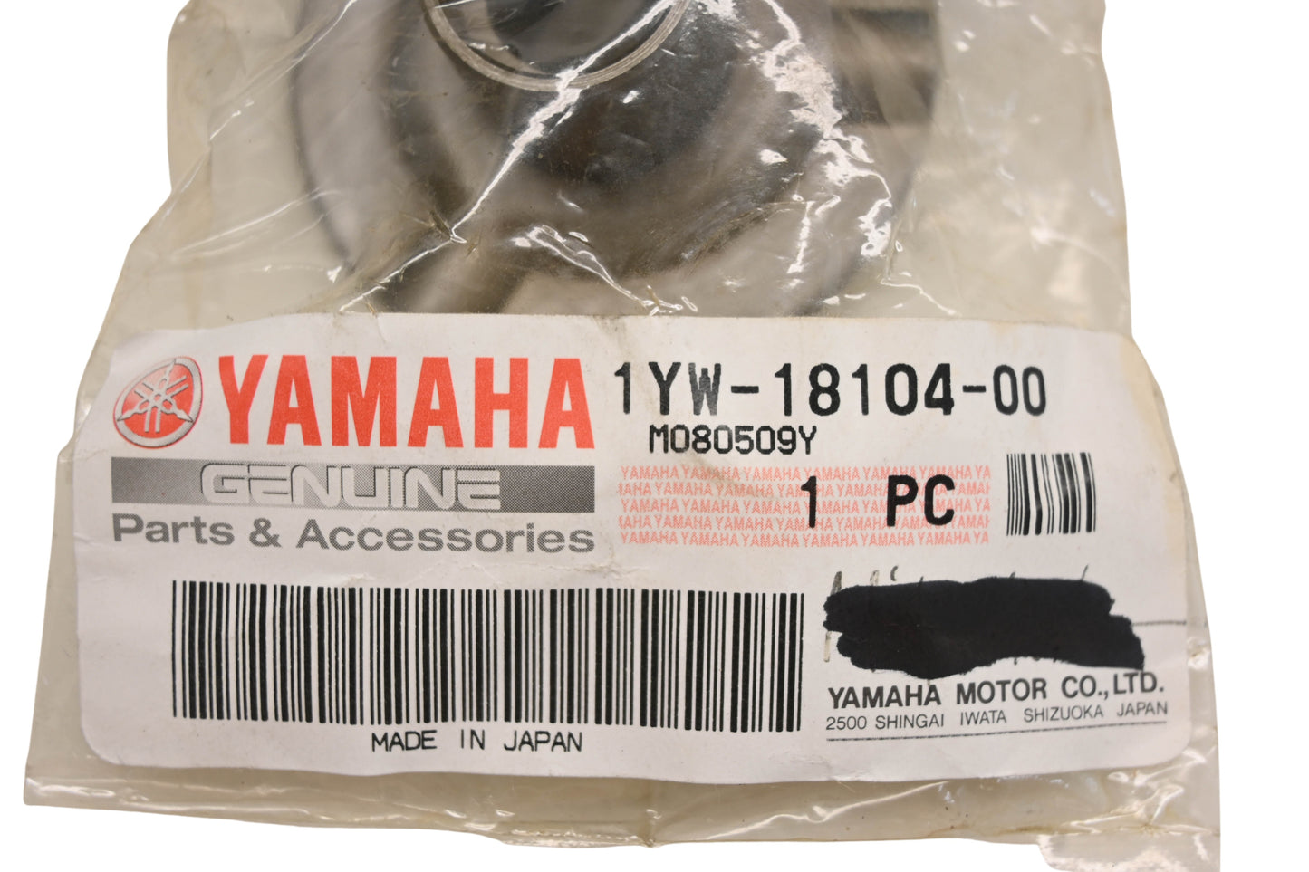 New OEM Yamaha 1YW-18104-00-00 Shift Shaft Guide NOS