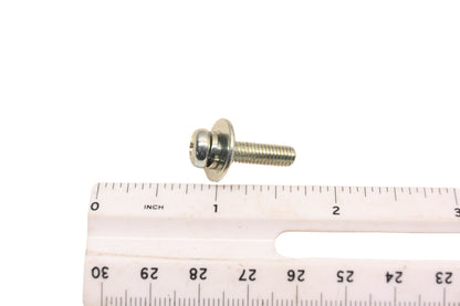 New OEM Yamaha 90159-05101-00 Screw & Washer NOS