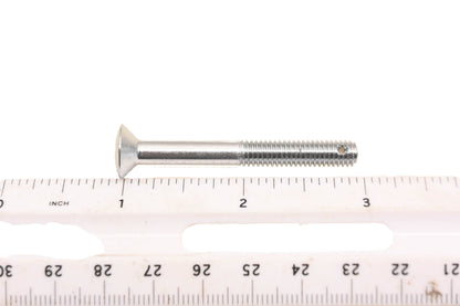 New OEM Yamaha 90149-06052-00 Special Shaped Screw NOS