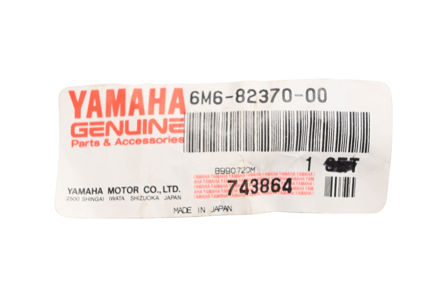 New OEM Yamaha 6M6-82370-00-00 Sparkplug Cap Kit NOS