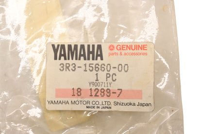 New OEM Yamaha 3R3-15660-00-00 Kickstart Axle Assembly NOS
