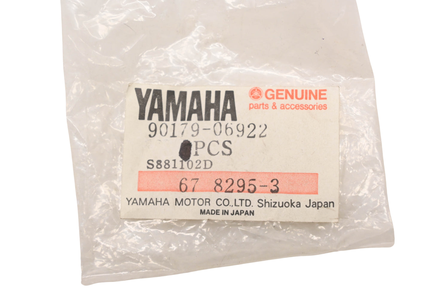 New OEM Yamaha 90179-06922-00 Propeller Nut NOS