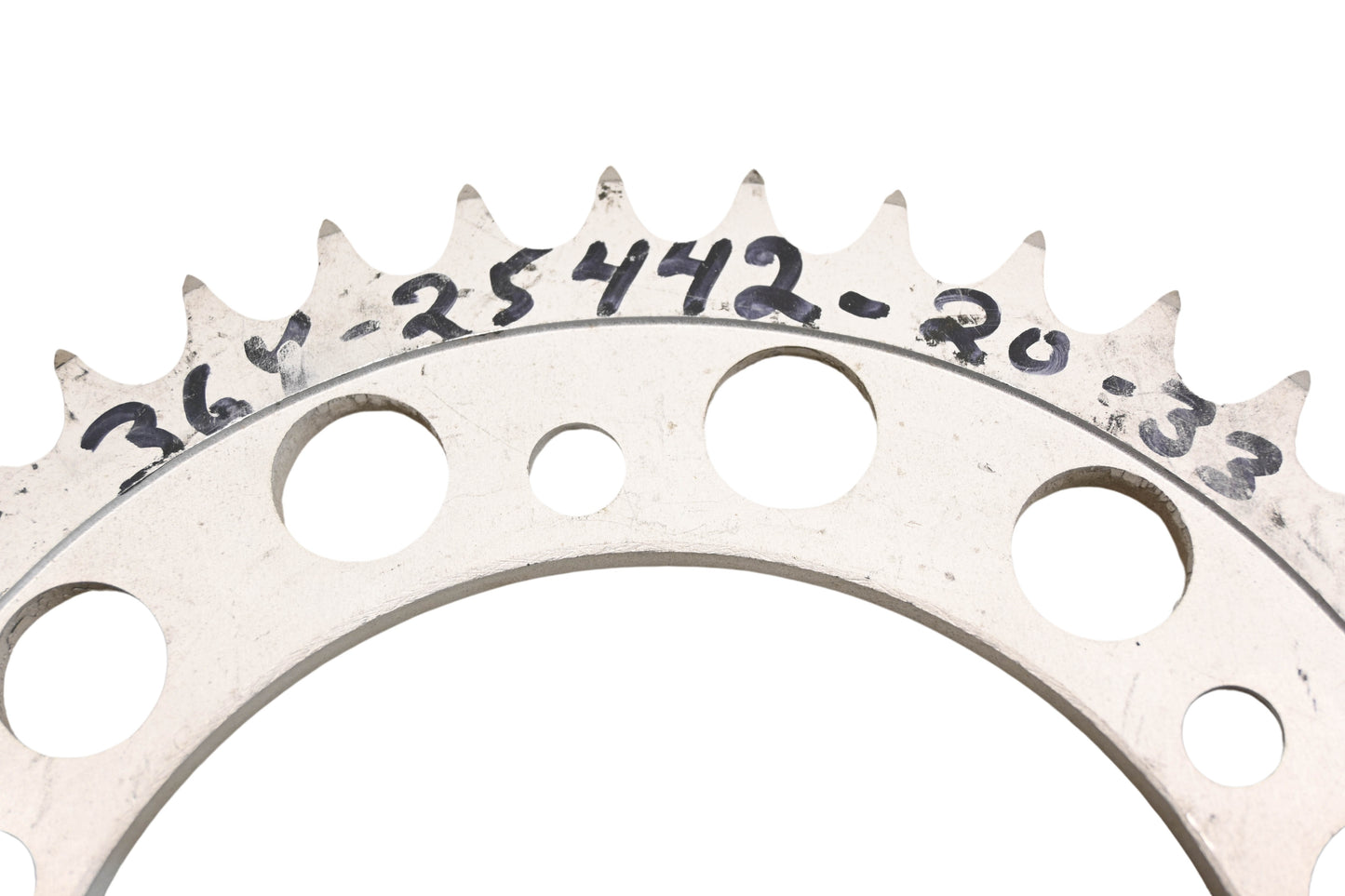 New OEM Yamaha 36Y-25442-20-33 42T Sprocket NOS