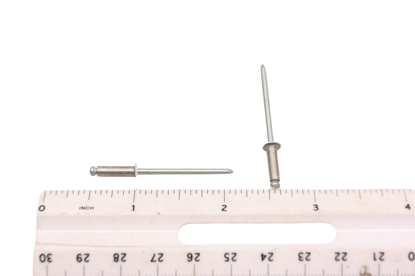 New OEM Yamaha 90267-32020-00 White Blind Rivets Qty 2 NOS