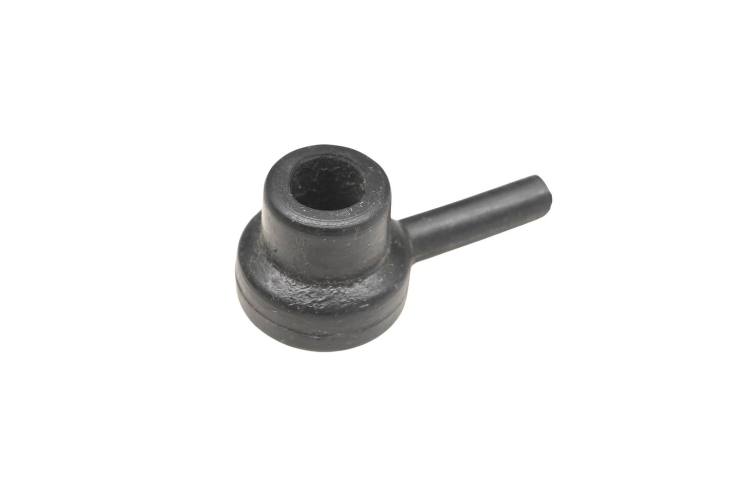 New OEM Yamaha 90338-19047-00 Crankcase Vent Plug NOS